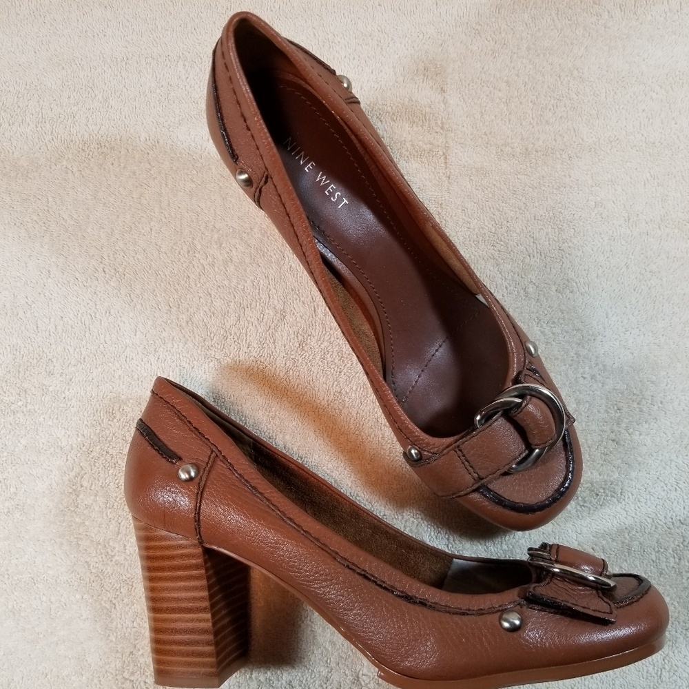 Nine West Stack Heel Pumps Size 10 - Picture 2 of 3
